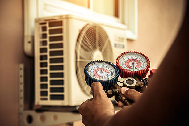 Professional Hvac technician working in Conley, GA